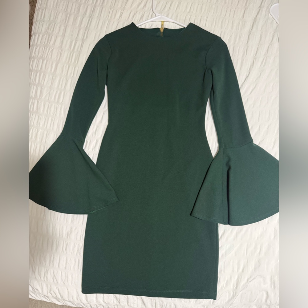 Like NEW - B Darlin Forest Green Dress Perfect for Holidays